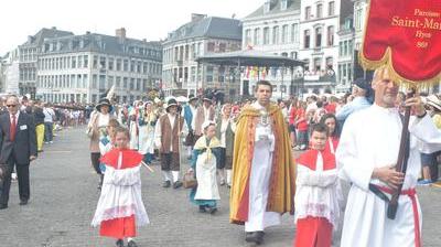 Nouvelle procession du doudou