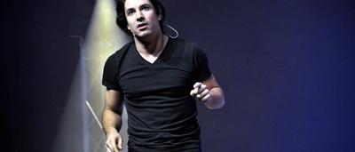 Avoir Images Jeremy Ferrari Lance Un Festival Du Rire Unique En Wallonie dernière par
