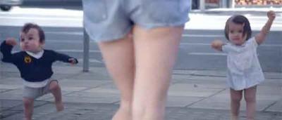 Les Bebes D Evian Sont De Retour Ils Dansent Et Font Le Buzz Video Sudinfo Be