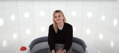 « C’est hyper toxique » : à quelques semaines de l’Eurovision, Louane prend une décision saine ! (vidéo)