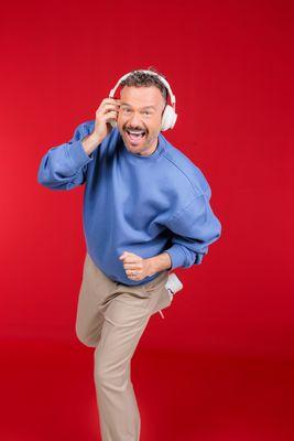 Un nouveau projet télé pour Hugues Hamelynck : l’animateur monte en grade sur RTL et prend les rênes d’une émission culte !